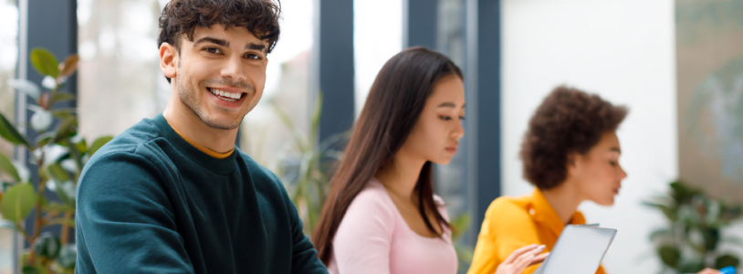 Поступающие