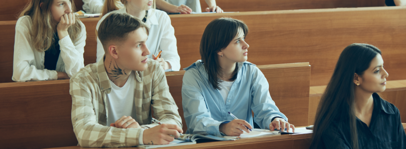 Студенты в аудитории
