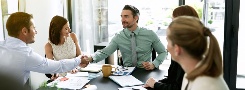 Дефицит кадров